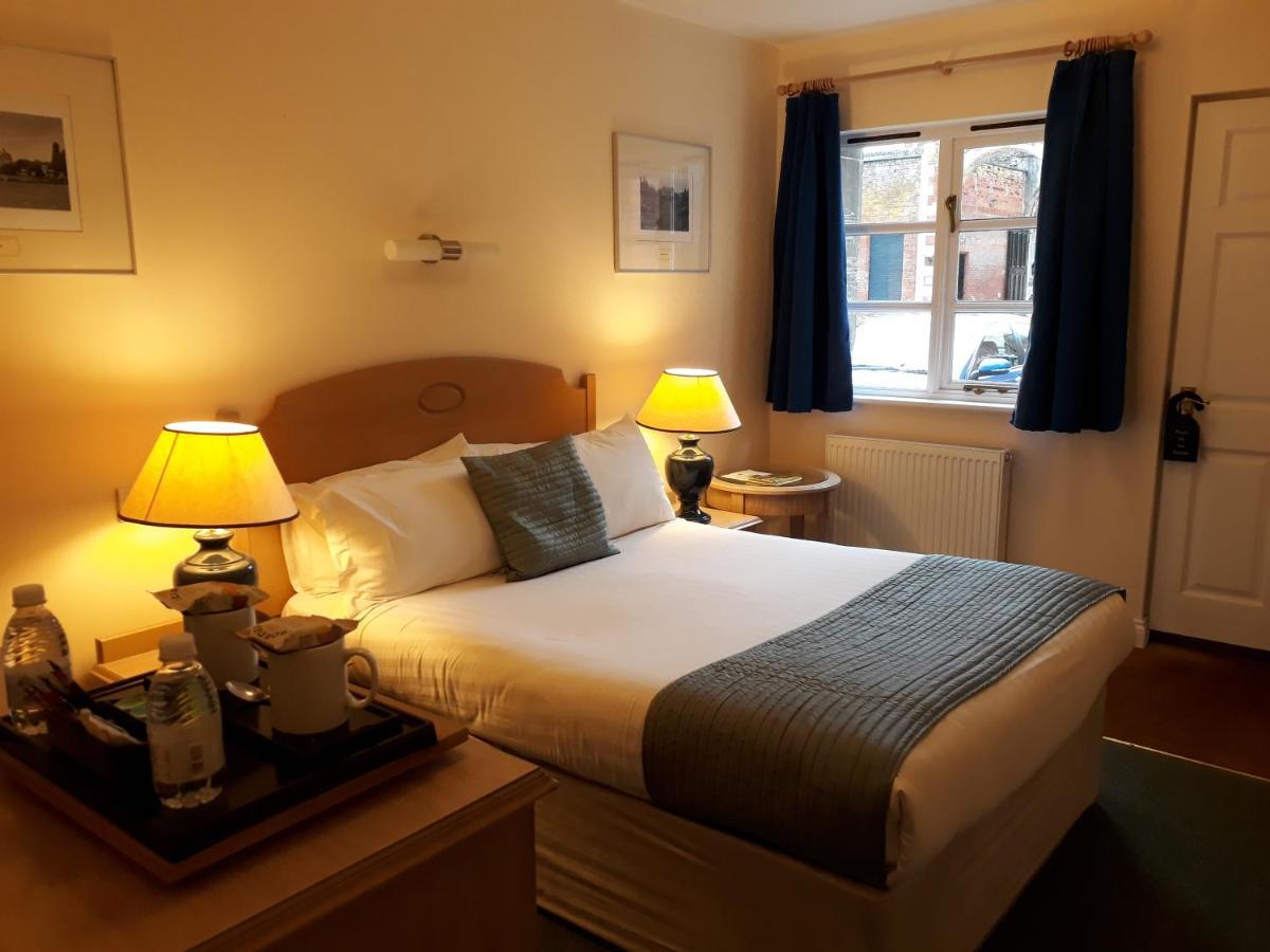 Lynford Hall Hotel Mundford Екстериор снимка
